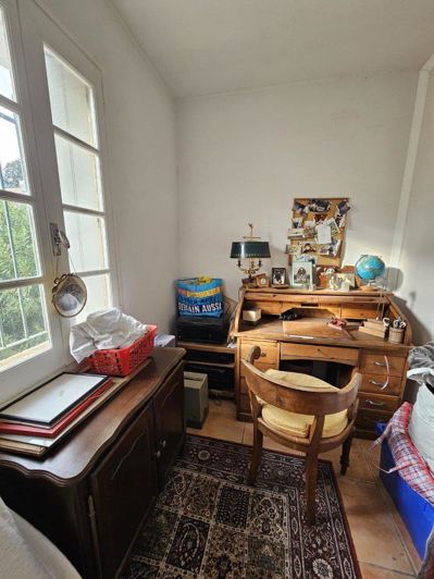 Image No.20-3 Bed Apartment for sale