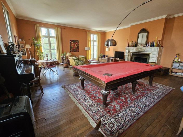 Image No.3-3 Bed Apartment for sale