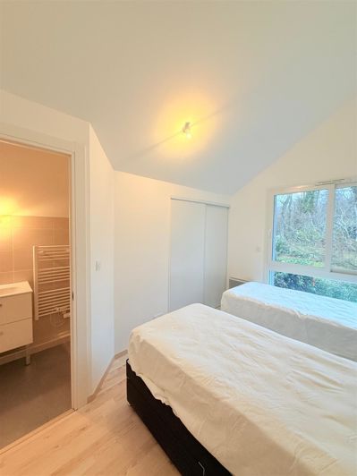 Image No.14-8 Bed House for sale