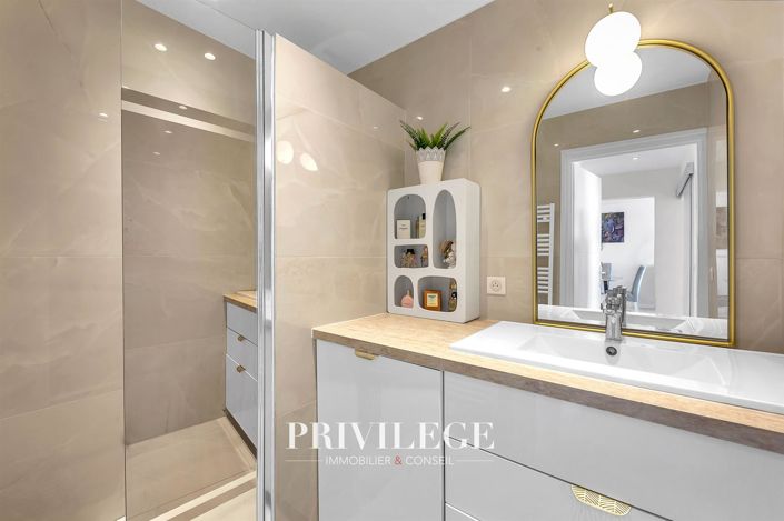 Image No.15-Appartement de 1 chambre à vendre à Mandelieu-la-Napoule