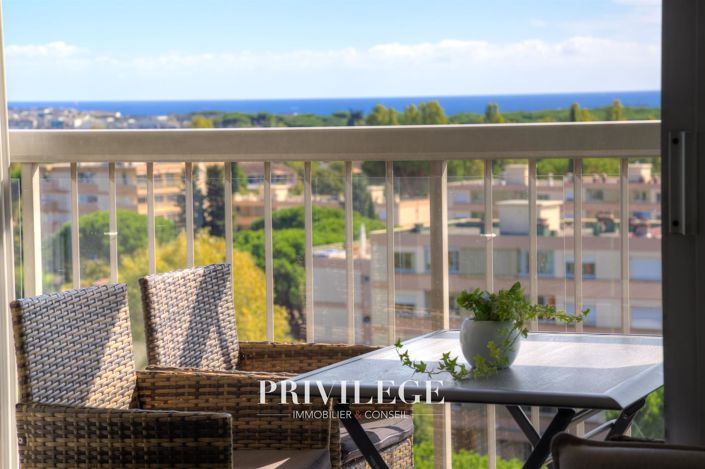 Image No.2-Appartement de 1 chambre à vendre à Mandelieu-la-Napoule