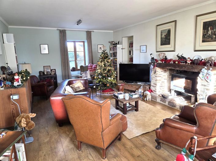 Image No.4-5 Bed House for sale