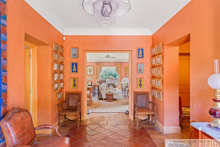 Image No.15-7 Bed House for sale