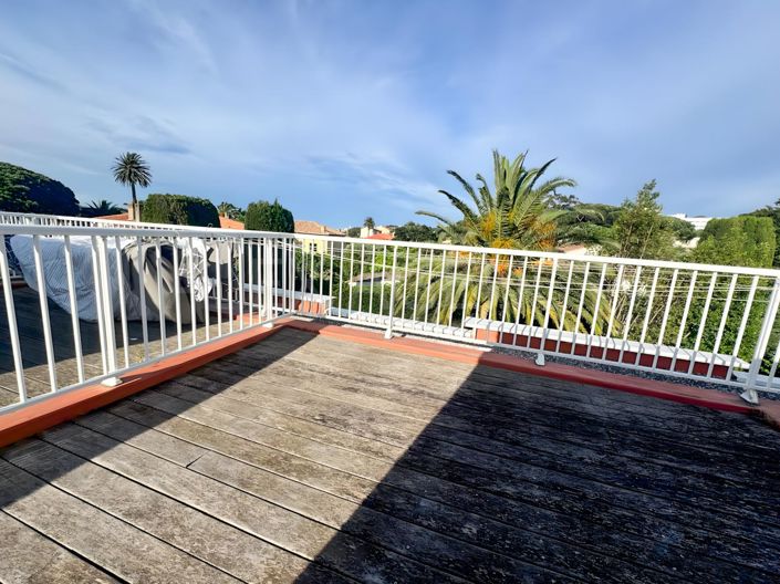 Image No.18-2 Bed Apartment for sale