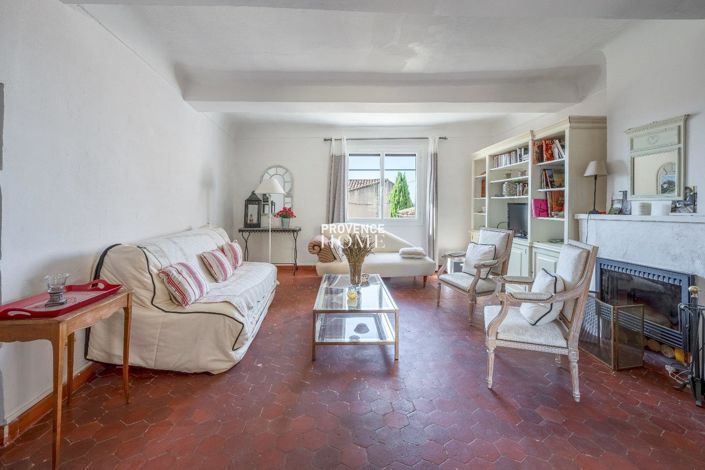 Image No.3-2 Bed House for sale