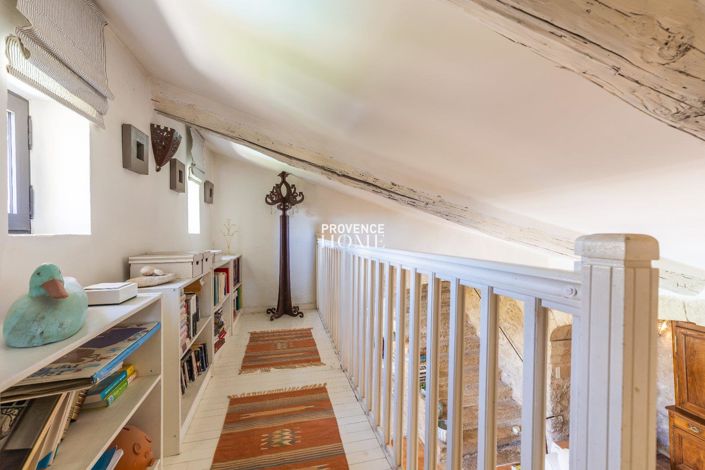 Image No.17-3 Bed House for sale