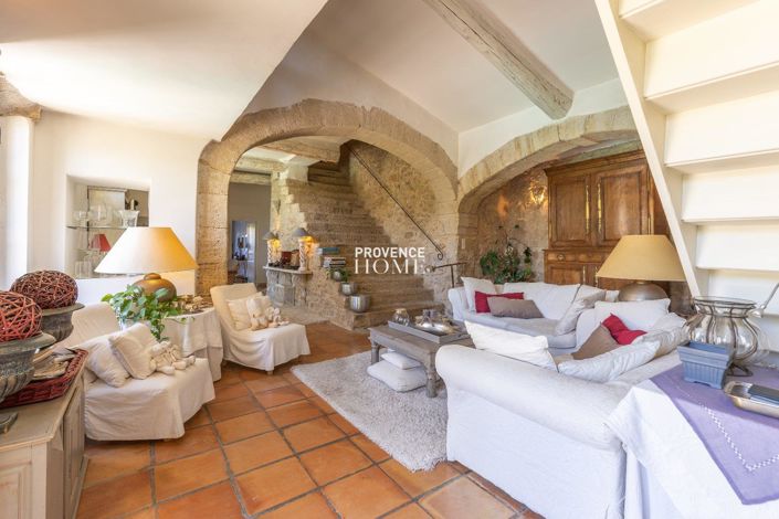 Image No.3-3 Bed House for sale