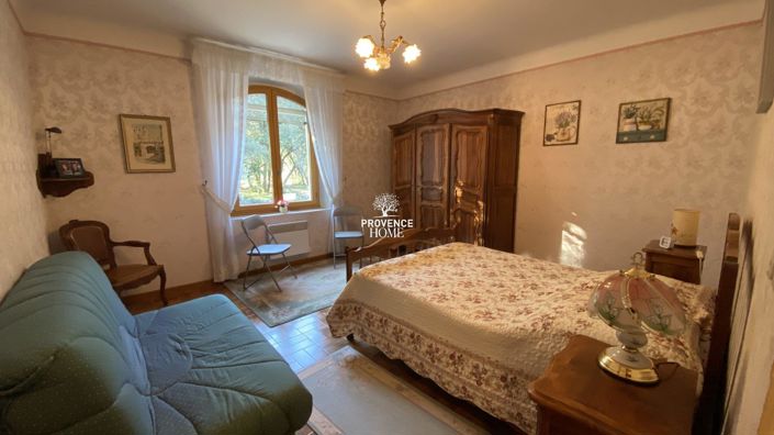 Image No.14-3 Bed House for sale