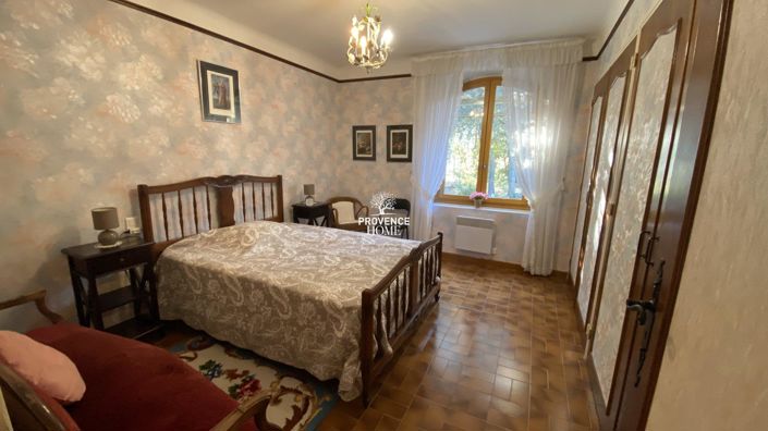 Image No.9-3 Bed House for sale