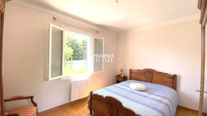 Image No.9-3 Bed House for sale