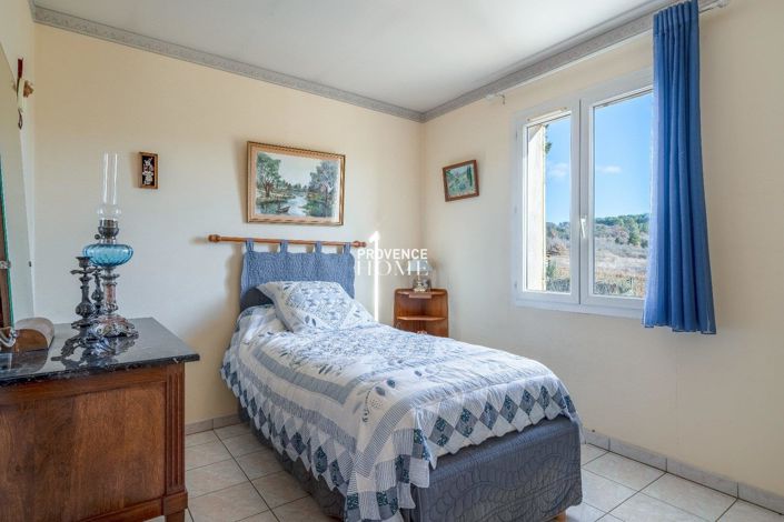 Image No.11-4 Bed House for sale