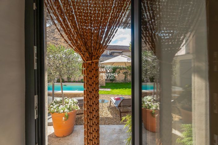 Image No.10-5 Bed House for sale