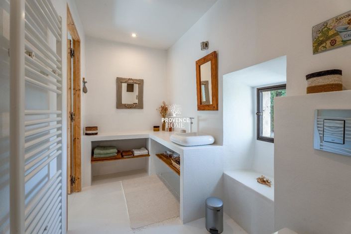 Image No.17-5 Bed House for sale