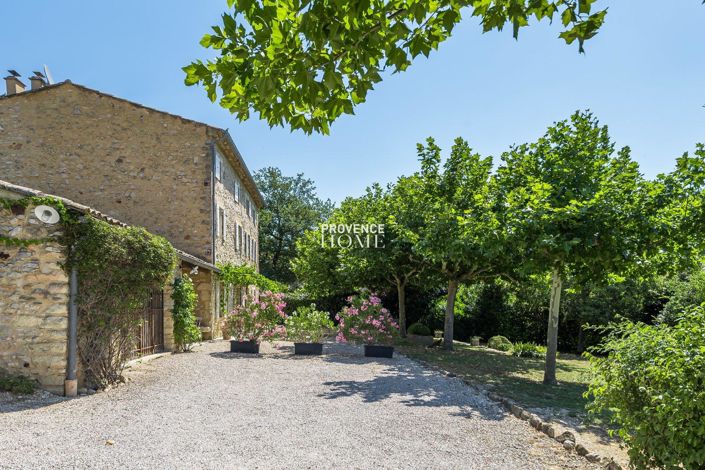 Image No.10-6 Bed House for sale