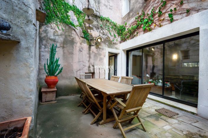 Image No.10-5 Bed House for sale