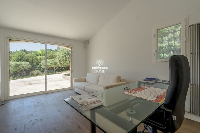 Image No.12-Maison de 4 chambres à vendre à Lioux