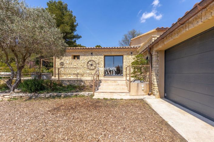 Image No.15-3 Bed House for sale