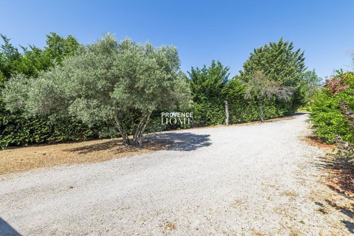 Image No.18-2 Bed House for sale