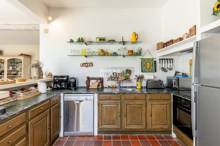 Image No.9-2 Bed House for sale