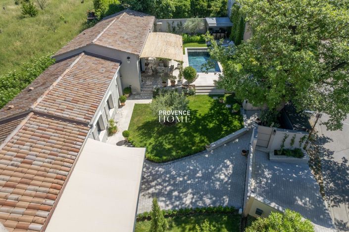 Image No.2-4 Bed House for sale