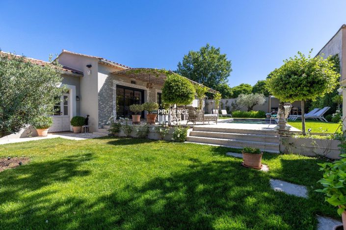 Image No.20-4 Bed House for sale