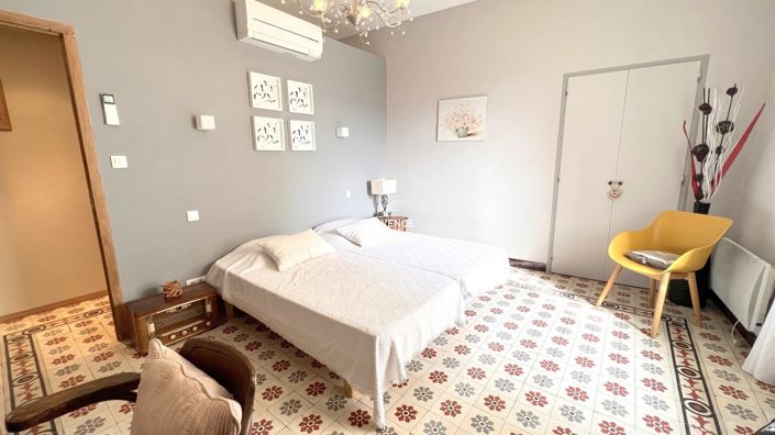 Image No.14-3 Bed House for sale