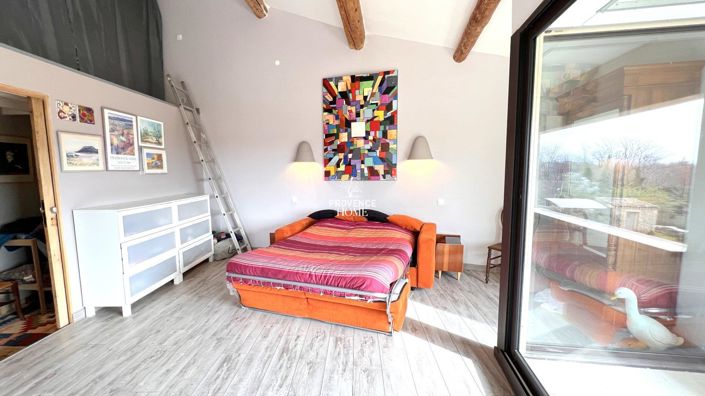 Image No.16-3 Bed House for sale