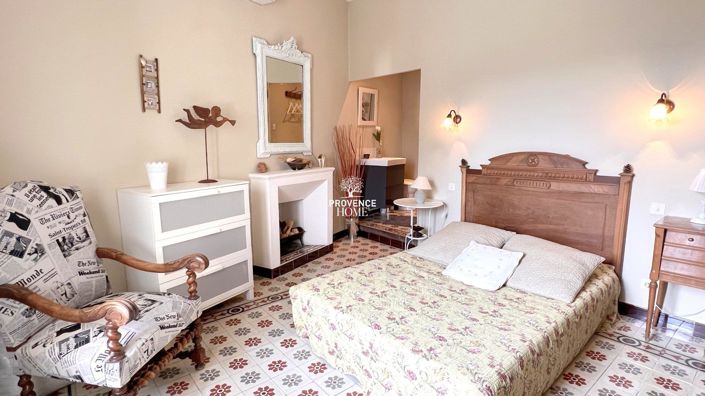 Image No.9-3 Bed House for sale