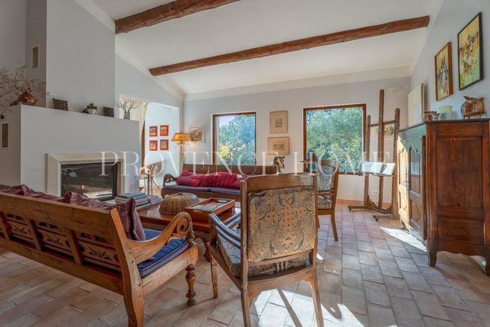 Image No.12-4 Bed House for sale