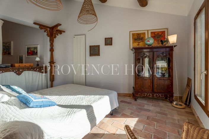 Image No.13-4 Bed House for sale