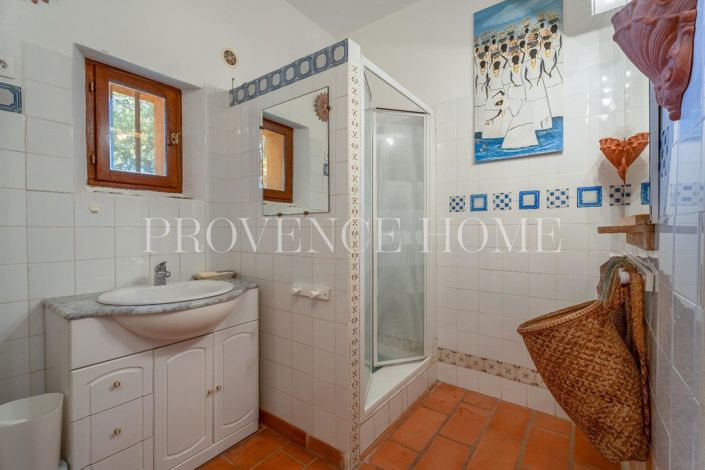 Image No.15-4 Bed House for sale