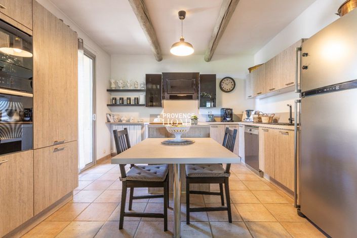 Image No.6-3 Bed House for sale