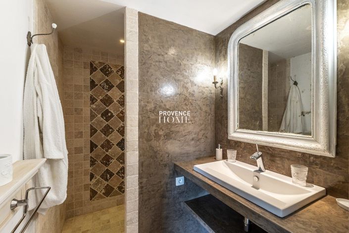 Image No.16-4 Bed House for sale