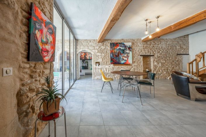 Image No.12-4 Bed Property for sale