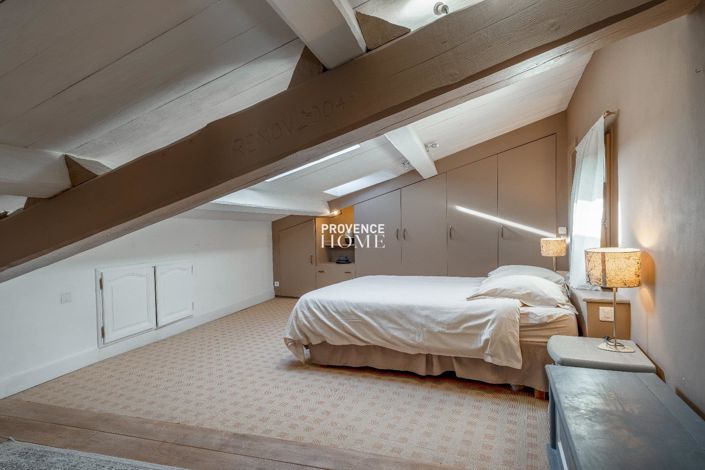 Image No.7-5 Bed House for sale