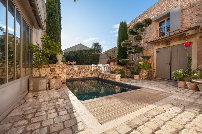 Image No.9-5 Bed House for sale