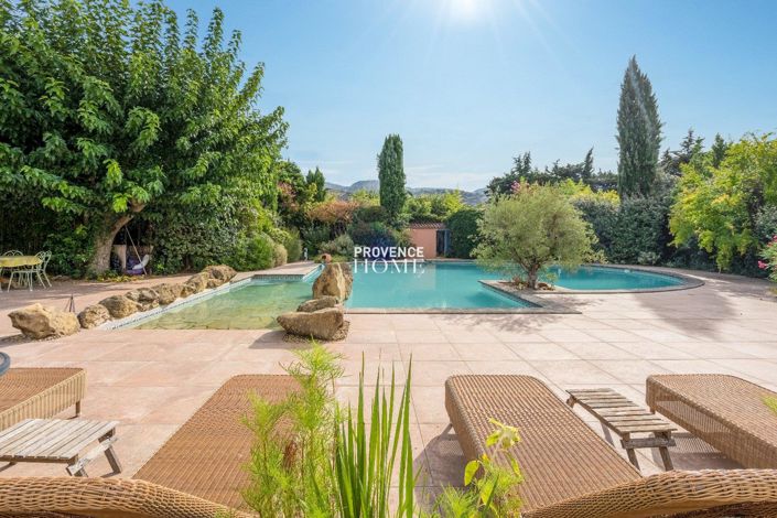 Image No.2-7 Bed House for sale