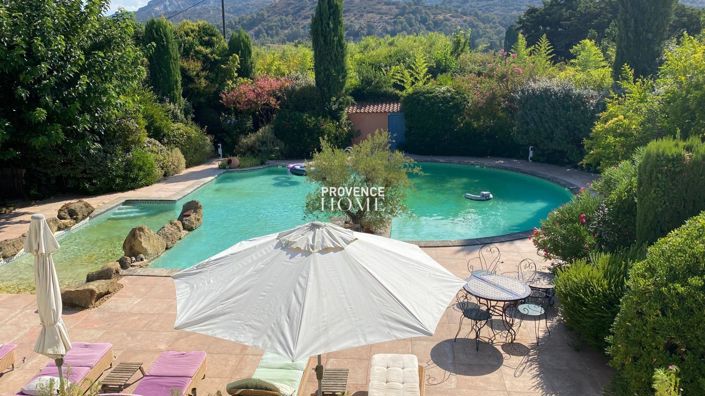 Image No.20-7 Bed House for sale