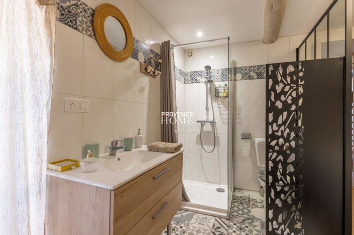 Image No.15-3 Bed House for sale