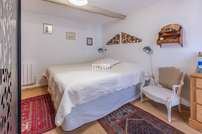 Image No.17-3 Bed House for sale