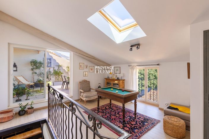 Image No.9-3 Bed House for sale