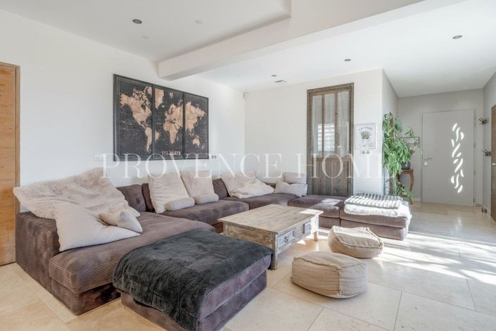 Image No.6-Propriété de 4 chambres à vendre à Gordes