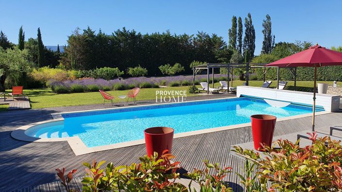 Image No.12-13 Bed Property for sale