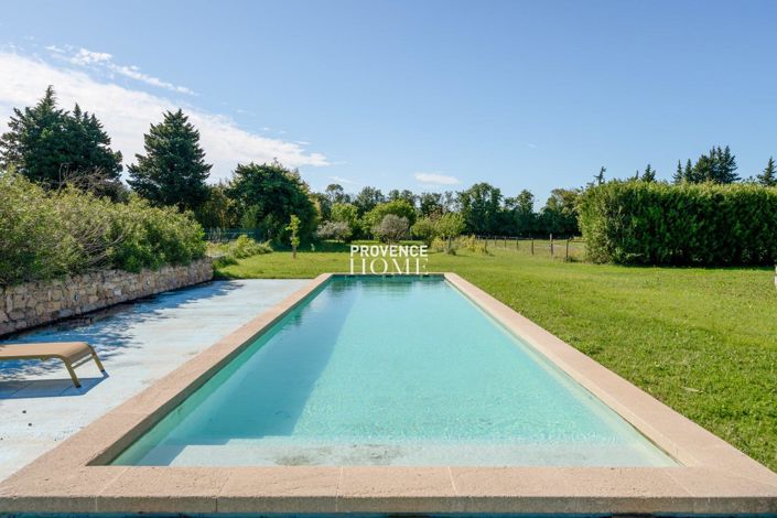 Image No.12-9 Bed House for sale