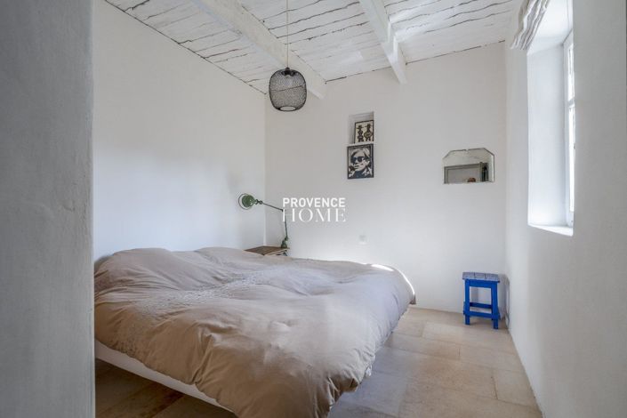 Image No.18-9 Bed House for sale