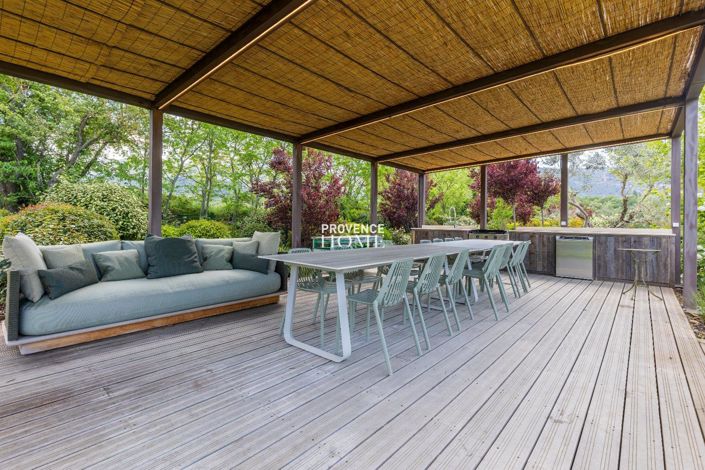 Image No.20-8 Bed House for sale