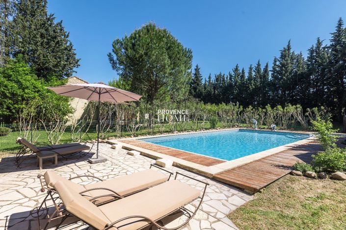 Image No.3-8 Bed House for sale