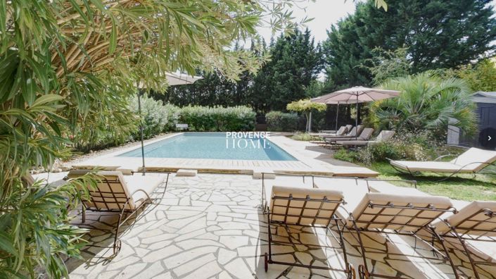 Image No.4-8 Bed House for sale