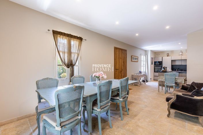 Image No.5-Maison de 4 chambres à vendre à Roussillon