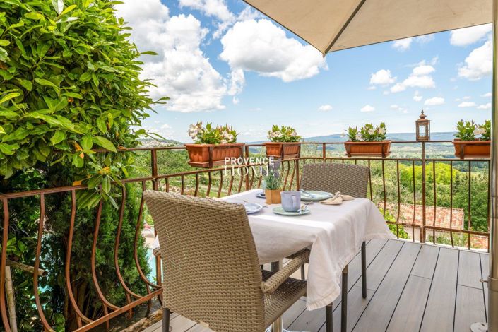 Image No.3-8 Bed House for sale